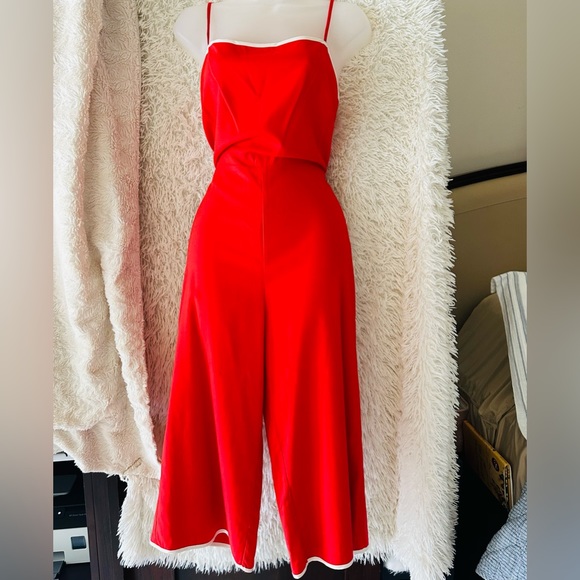 TULAROSA Isabeli Jumpsuit Bright Red ❤️ - Picture 3 of 9
